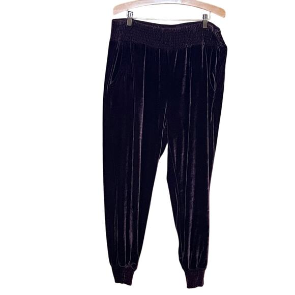 Velvet Jogger Pants in Deep Purple. 16-18 - Picture 1 of 4